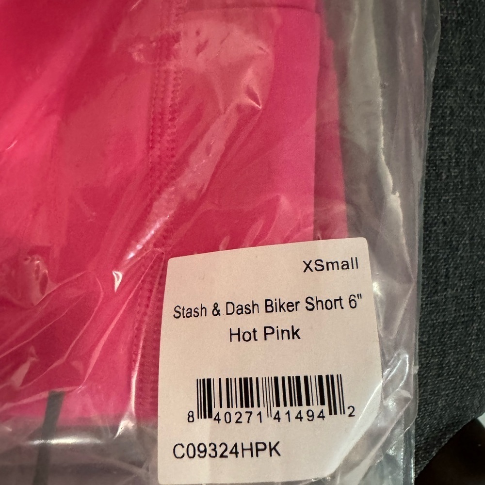 NWT Tavi Stash & Dash Biker Short 6" - Picture 6 of 8